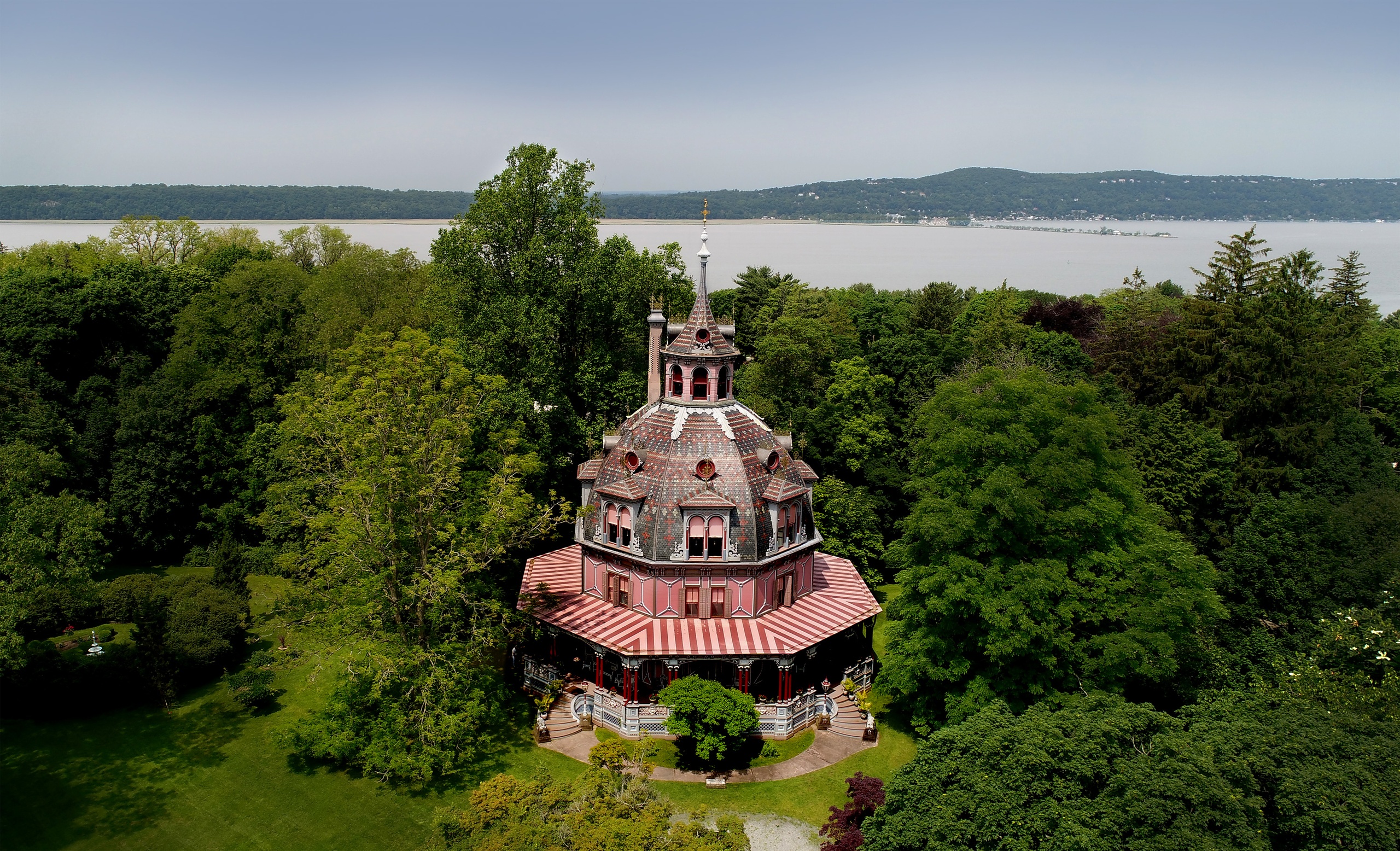 The Armour-Stiner Octagon House: A Guided Tour | Armourstiner